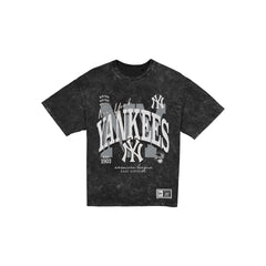 New York Yankees Women's Throwback Oversized Black Washed T-Shirt