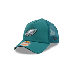 Philadelphia Eagles 2026 Sideline 9FORTY APEX Trucker Hat
