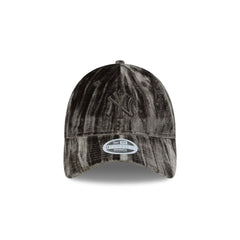 New York Yankees New Olive Velour Women's 9TWENTY Adjustable Hat