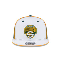 Seattle SuperSonics Hardwood Classics 2000s Optic White Flip 9FIFTY Snapback Hat
