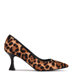Workin Pointy Toe Pumps