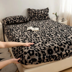autumn and winter thick plush mattress cover