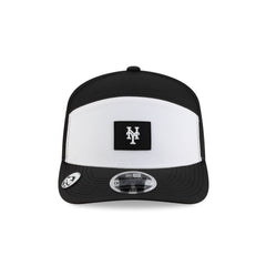 New York Mets 2026 Clubhouse Black & White Split Panel 9SEVENTY Stretch-Snap Hat