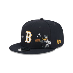 Boston Red Sox Daffy Duck Catch 9FIFTY Snapback Hat