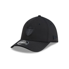 Las Vegas Raiders 2026 Sideline Black 39THIRTY M-Crown Stretch Fit Hat
