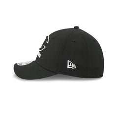 Chicago Bears Poly Black & White 39THIRTY M-Crown Stretch Fit Hat