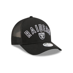 Las Vegas Raiders Sequin Wordmark Women's 9FORTY M-Crown A-Frame Trucker Hat