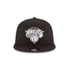 New York Knicks Basic Black & White 9FIFTY Snapback Hat