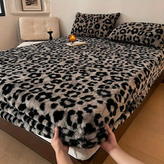 autumn and winter thick plush mattress cover