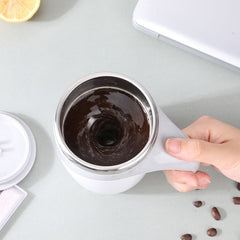 Automatic magnetic stirring coffee cup