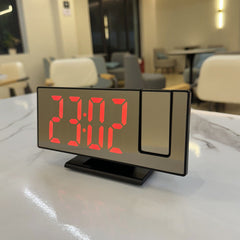 Mirror-Surface Digital Projection Clock