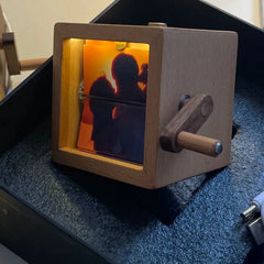 Mechanical Flipbook Box